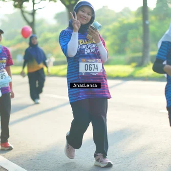 Runner Photo 8015760