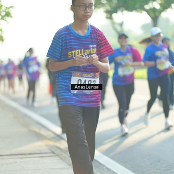 Runner Photo 8015768