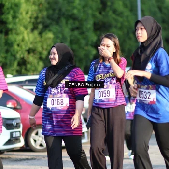Runner Photo 8015801