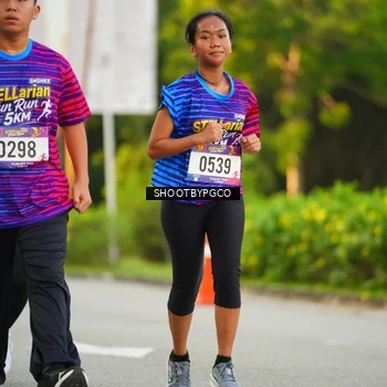 Runner Photo 8015819