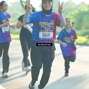 Runner Photo 8015836