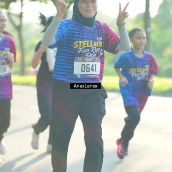 Runner Photo 8015838