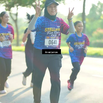 Runner Photo 8015840