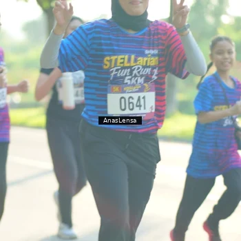 Runner Photo 8015852