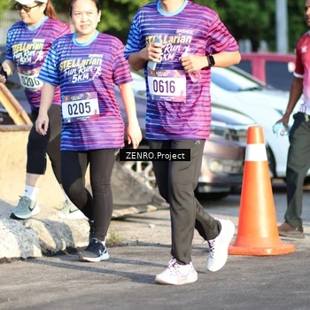 Runner Photo 8015858