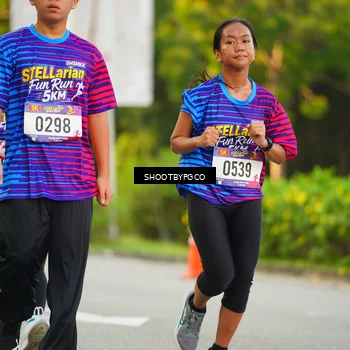 Runner Photo 8015900