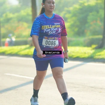 Runner Photo 8015901