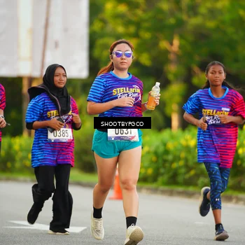 Runner Photo 8015917