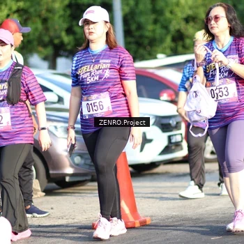 Runner Photo 8015924