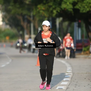 Runner Photo 8015963