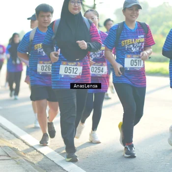 Runner Photo 8015974