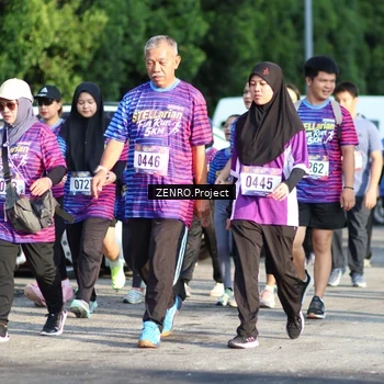 Runner Photo 8015977
