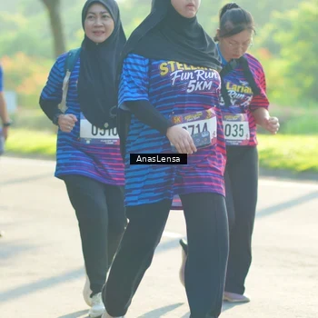 Runner Photo 8015992