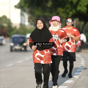 Runner Photo 8016003