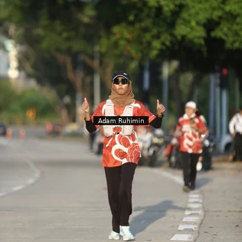Runner Photo 8016026