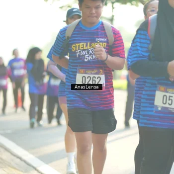 Runner Photo 8016032