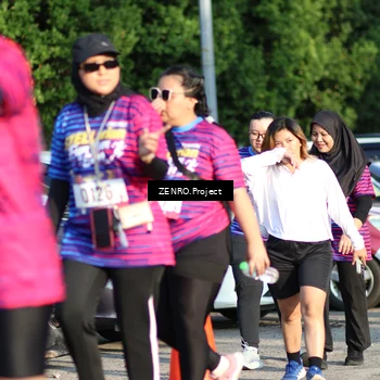 Runner Photo 8016037