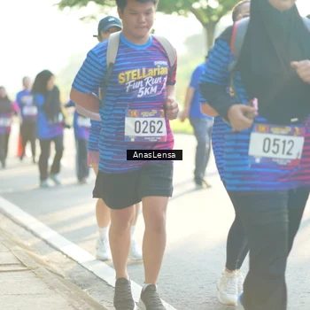 Runner Photo 8016054