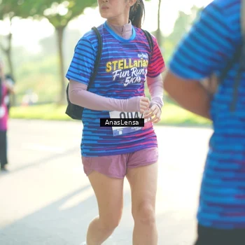 Runner Photo 8016056