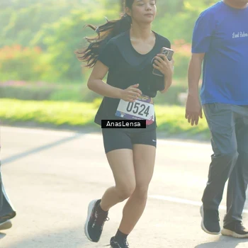 Runner Photo 8016081