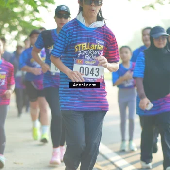 Runner Photo 8016132