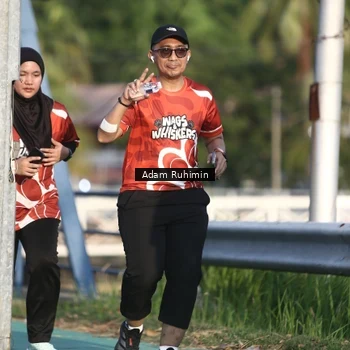Runner Photo 8016171