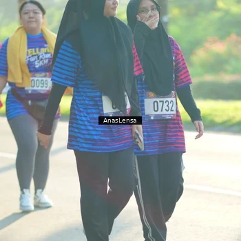Runner Photo 8016196