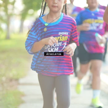 Runner Photo 8016206