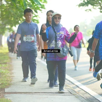 Runner Photo 8016215