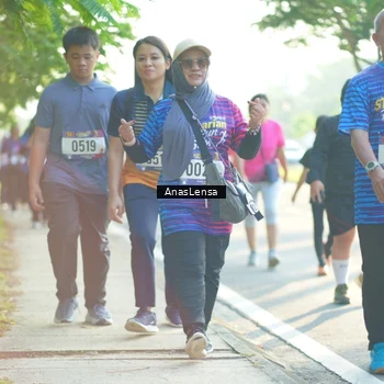 Runner Photo 8016249
