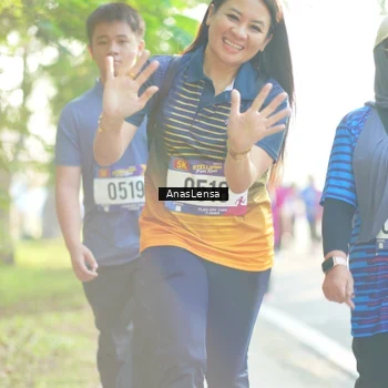 Runner Photo 8016260