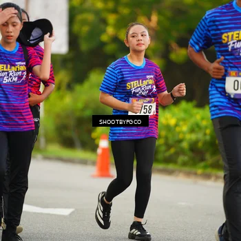 Runner Photo 8016263