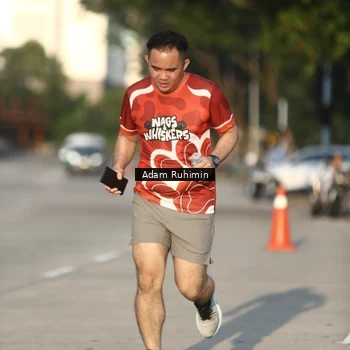 Runner Photo 8016275