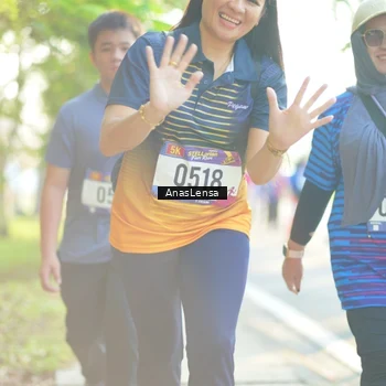 Runner Photo 8016291