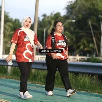 Runner Photo 8016320