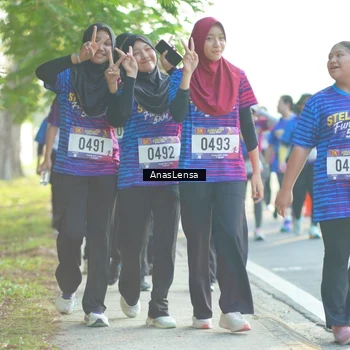 Runner Photo 8016329