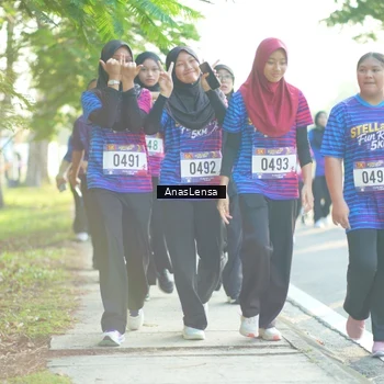 Runner Photo 8016339