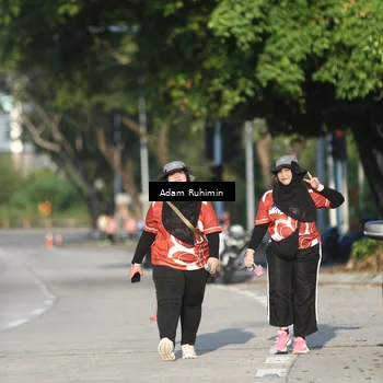 Runner Photo 8016371