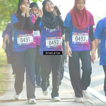 Runner Photo 8016373