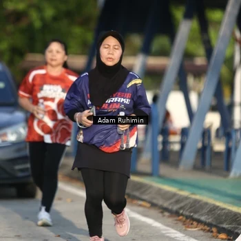 Runner Photo 8016375