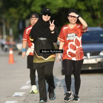 Runner Photo 8016397