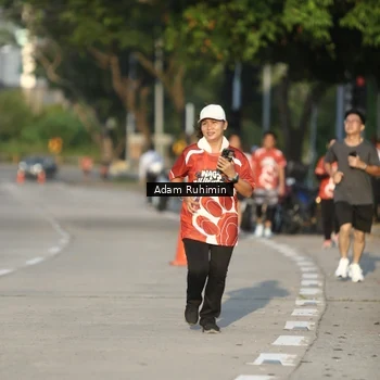 Runner Photo 8016414