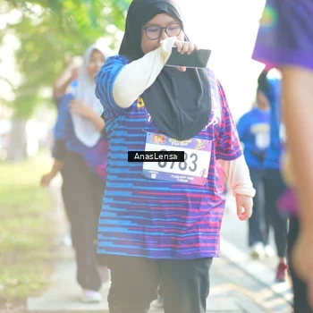 Runner Photo 8016419