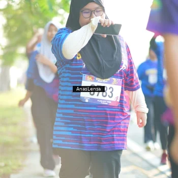Runner Photo 8016426