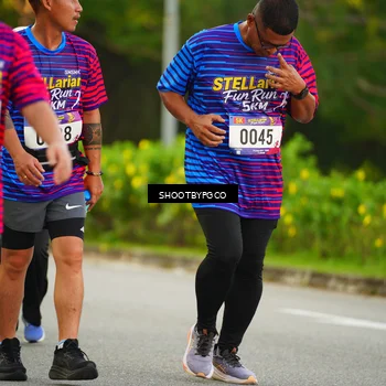 Runner Photo 8016455