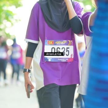 Runner Photo 8016499