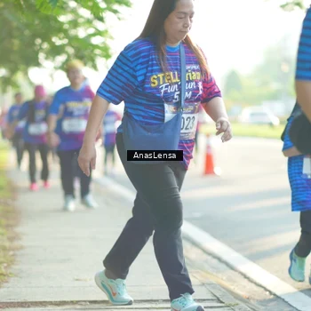 Runner Photo 8016551