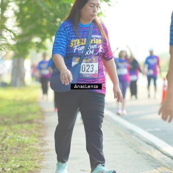 Runner Photo 8016554