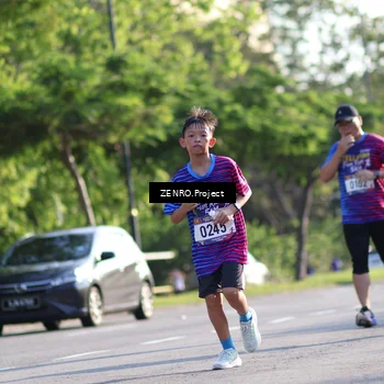 Runner Photo 8016580