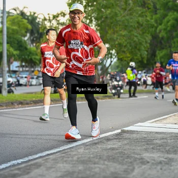 Runner Photo 8016600